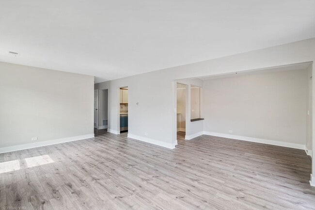 Building Photo - 1808 Fayette Walk