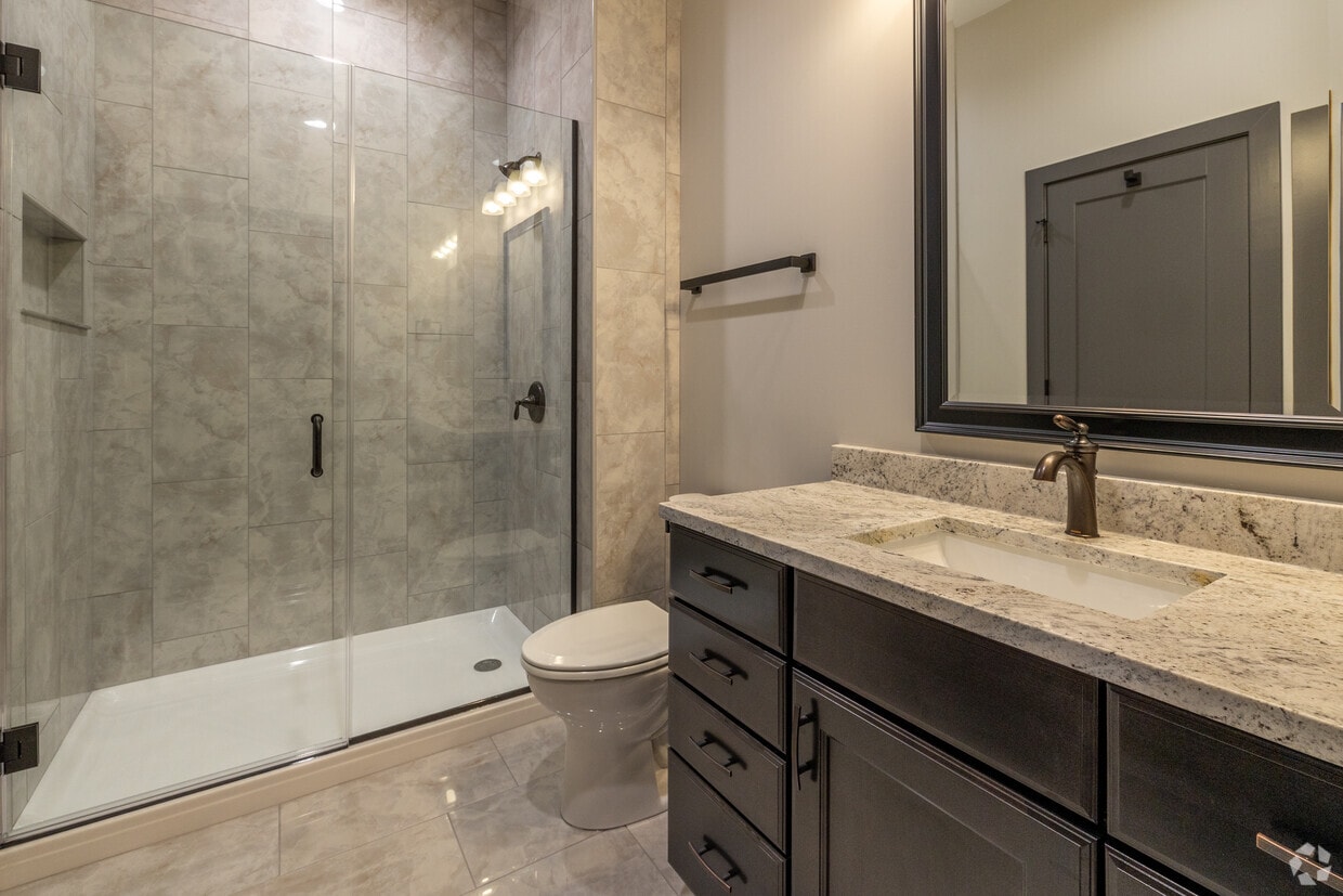 1BR, 1BA - City Hall Suites