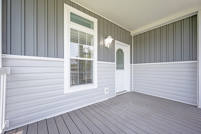 Foto del edificio - 1618 Killarney Ct