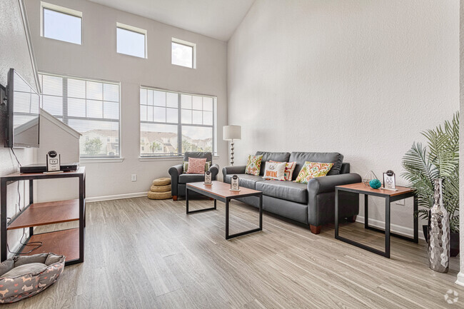 4BR, 4BA - 1431 SF - The Lofts