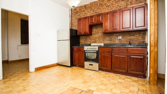 Foto del edificio - 294 Willoughby Ave
