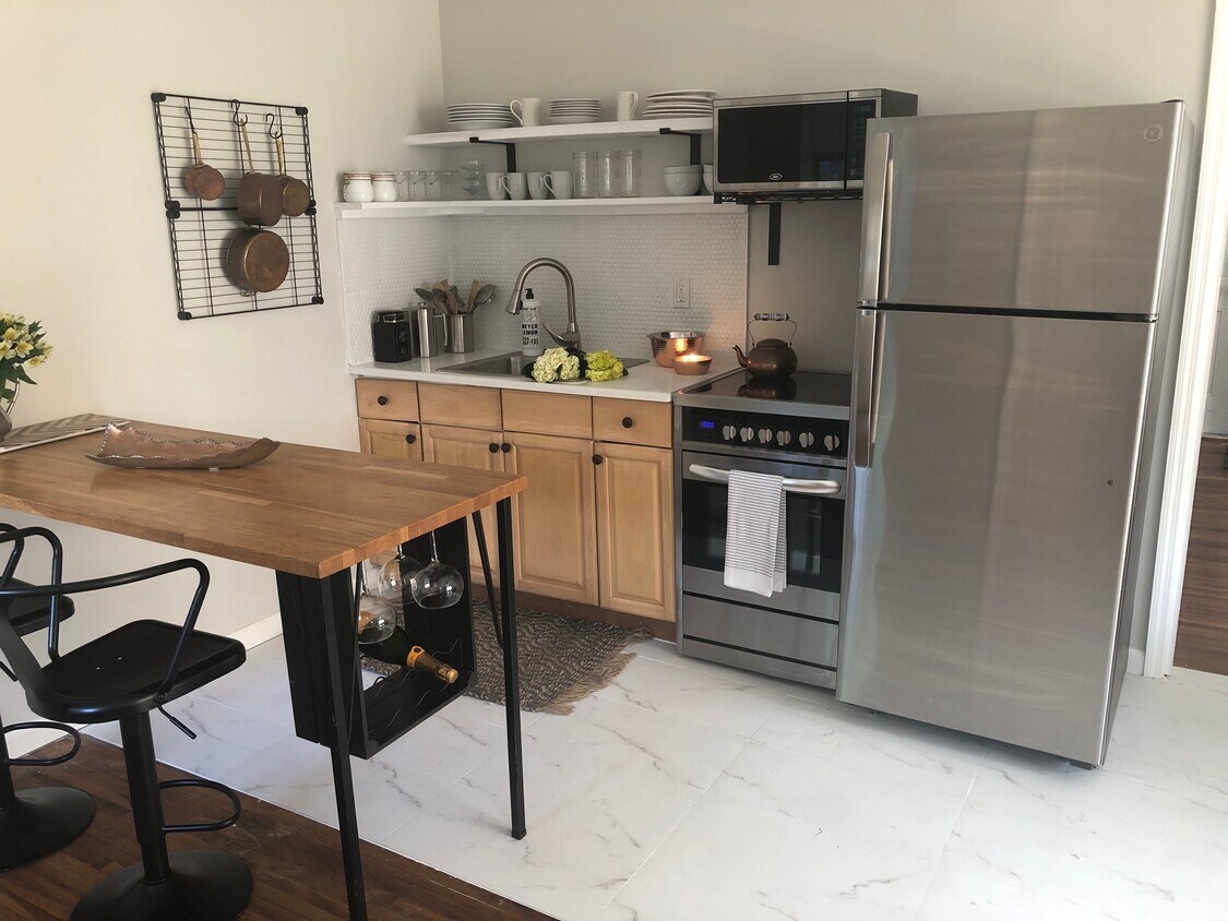 Foto principal - 619 SW 14th Ave