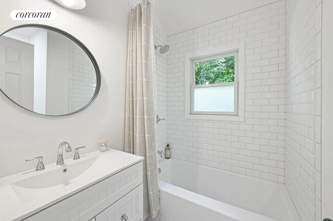 Foto del edificio - 22 Laurel Ln