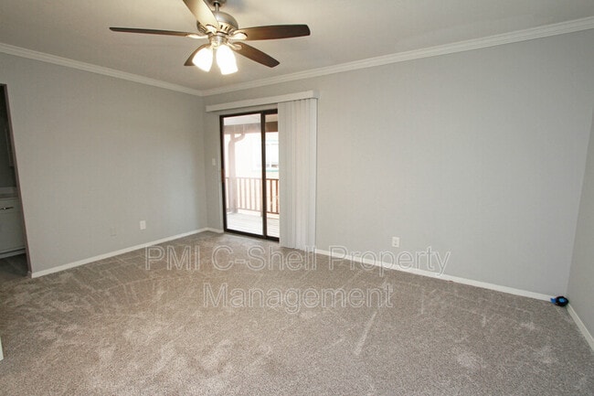 Building Photo - 7210 Dogwood Terrace Dr