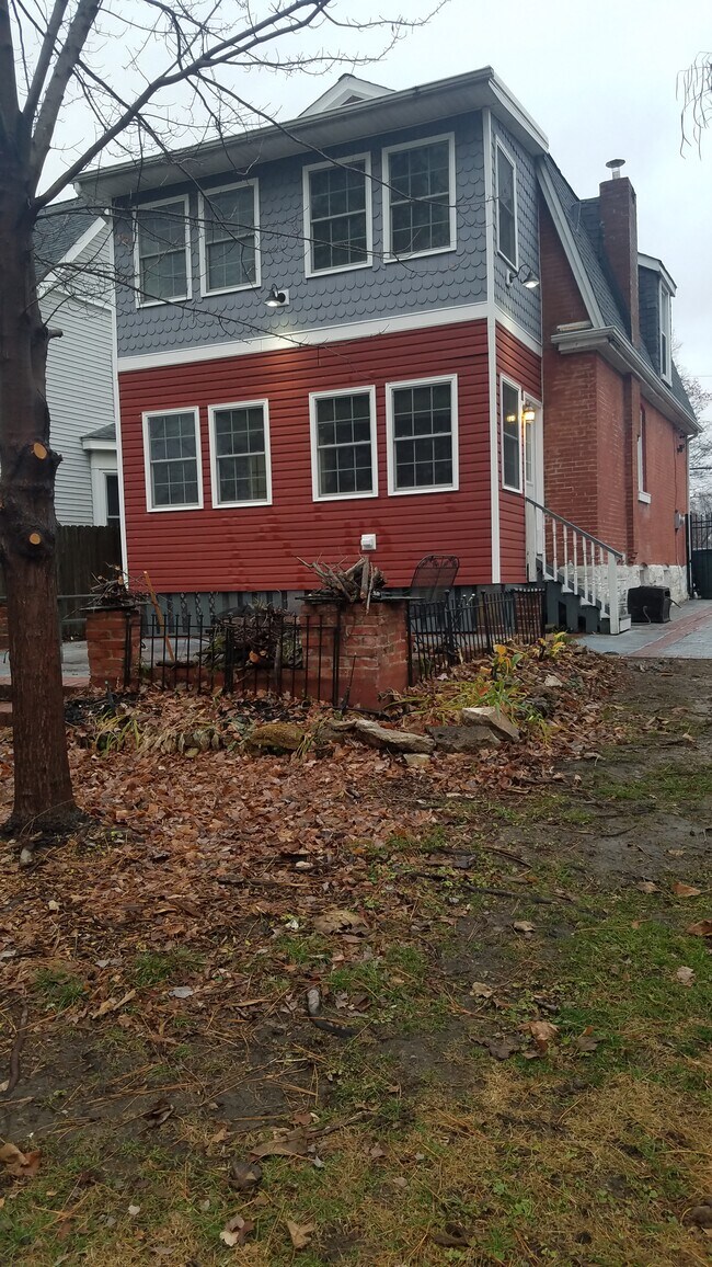 6910 Plateau Ave, St. Louis, MO 63139 House for Rent in St. Louis, MO