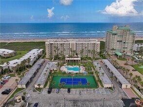 Building Photo - 900 Padre Blvd