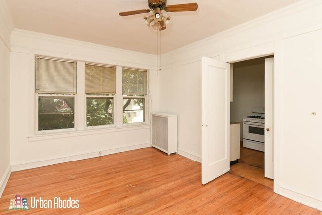 Foto del edificio - 5023 N Winchester Ave