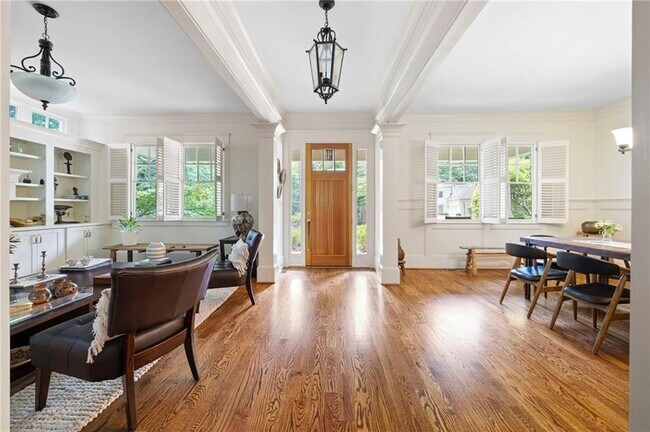 Foto del edificio - 3487 Habersham Rd NW