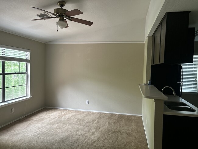 Photo - 4803 Hamilton Wolfe Rd Townhome