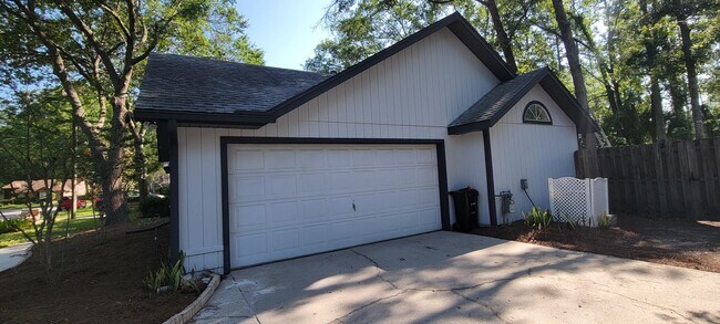 Foto del edificio - 3 Bedroom/2 Bath Home in Cherry Tree