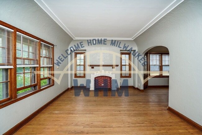 Building Photo - 3015 N 60th St