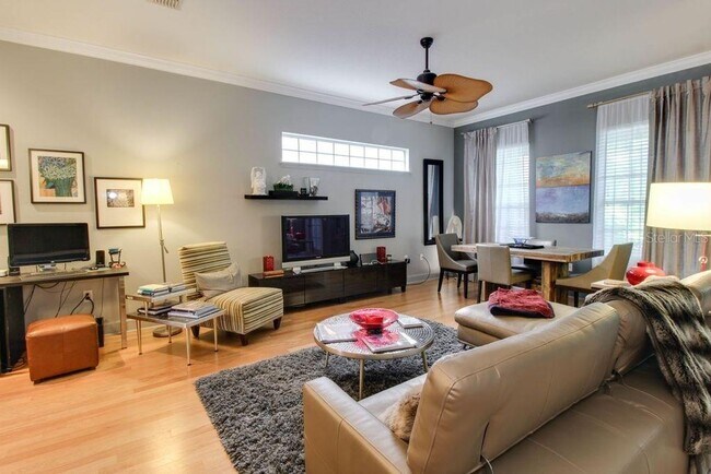 Foto del edificio - 1423 Lake Highland Dr