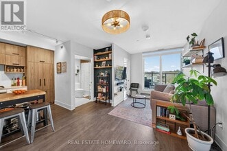 Building Photo - 1888 Queen St E