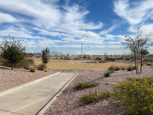 Foto del edificio - 24402 W Pueblo Ave