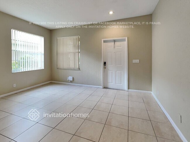 Foto del edificio - 5143 Heron Ct