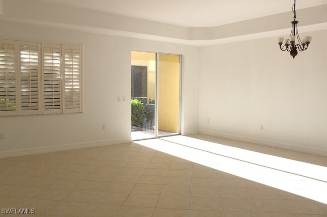 Building Photo - 16121 Via Solera Cir