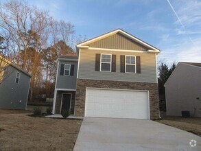 Building Photo - 3352 Harmony Ct NE