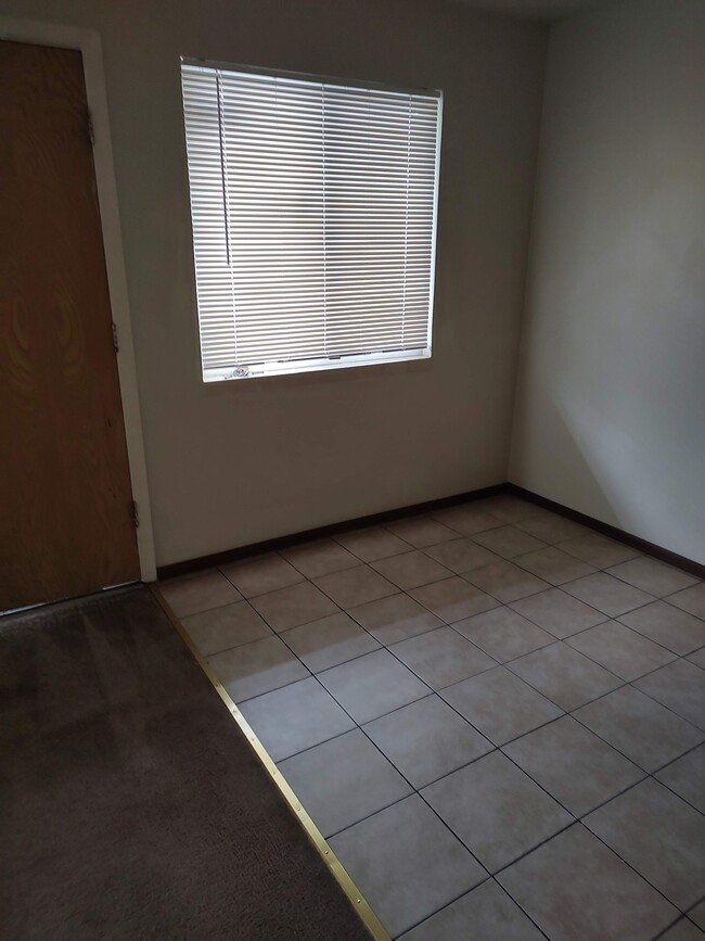 dining room - 45 Oak Ave