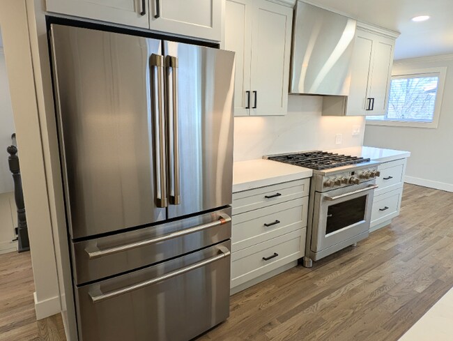 Foto del edificio - 3820 S Viking Rd