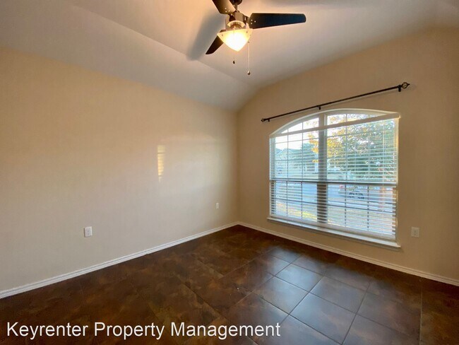 Foto del edificio - 3 br, 2 bath House - 5405 Bonneville Bnd