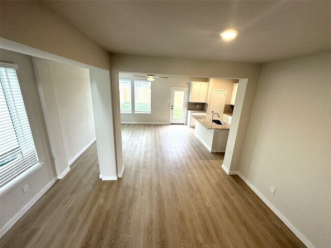 Foto del edificio - 2974 Pk Hl Ln