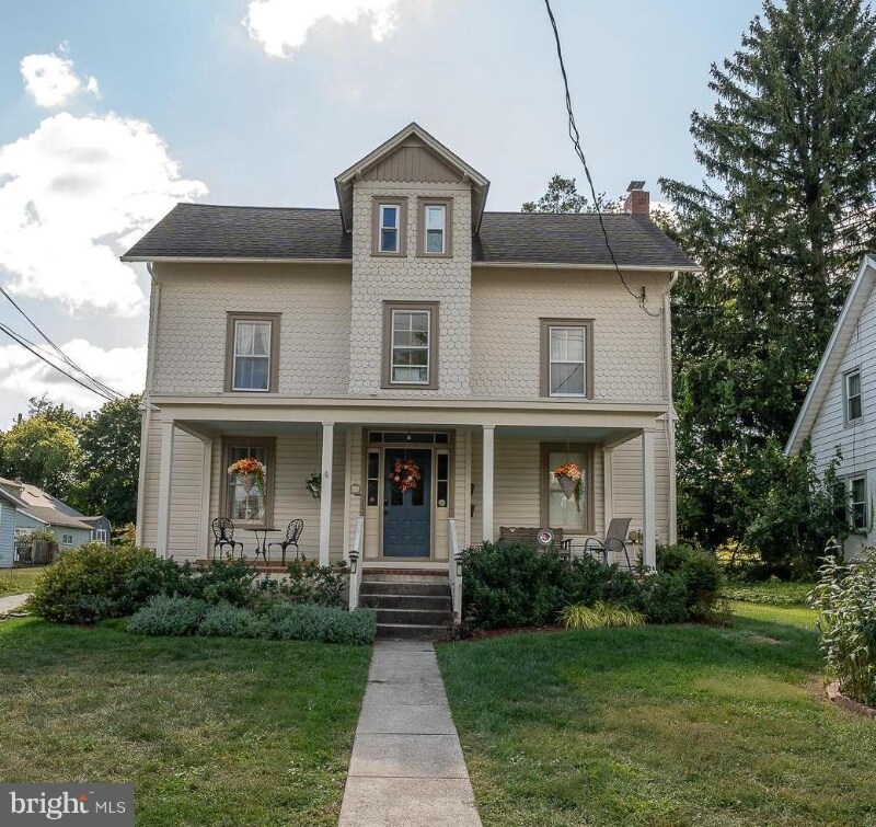 Foto principal - 11 Maple Ave