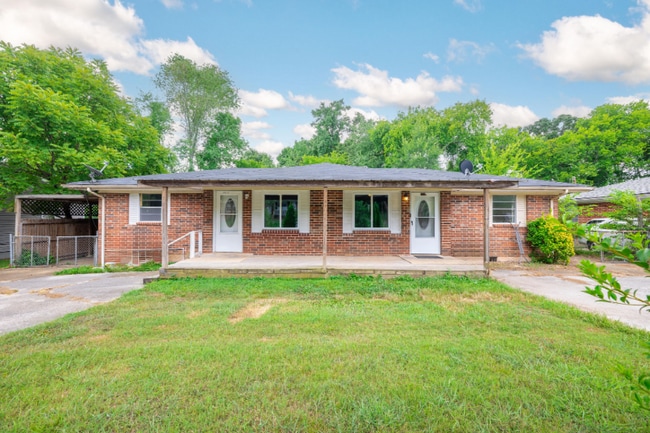 Building Photo - 1208 Gadd Rd