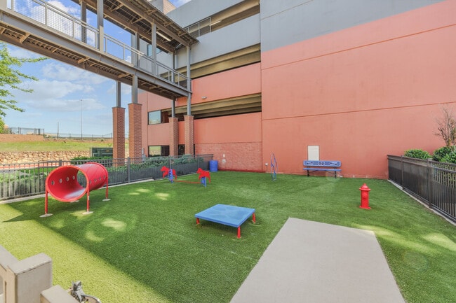 Pet Park - Steelyard