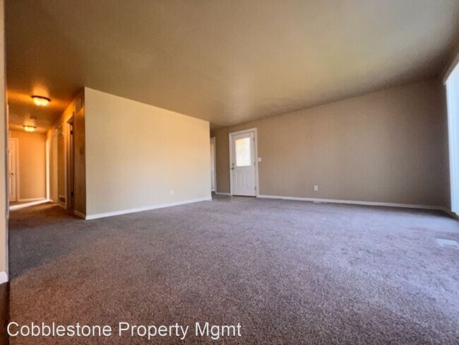 Foto del edificio - 4 br, 2 bath House - 1401 Washington St
