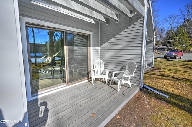 Building Photo - 134 Laurel Hill Dr