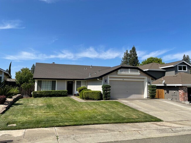 Building Photo - NICE SINGLE STORY HOUSE IN ROCKLIN!