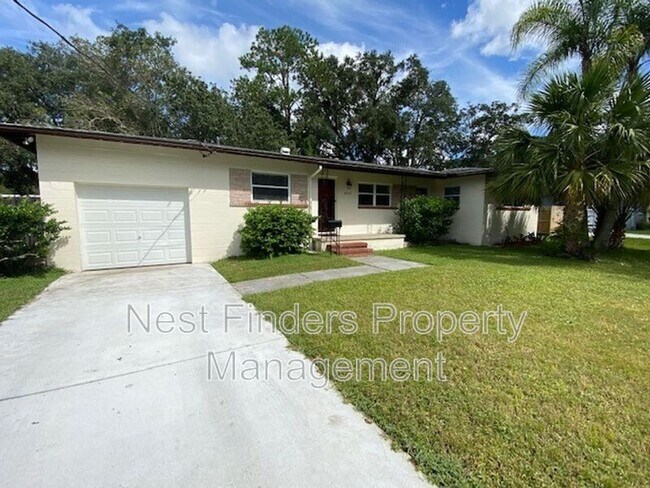 Foto del edificio - 3757 Coronado Rd