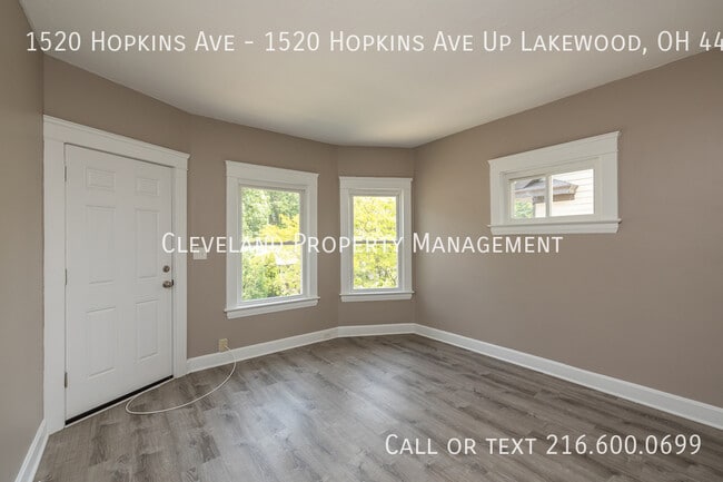 Building Photo - 1520 Hopkins Ave