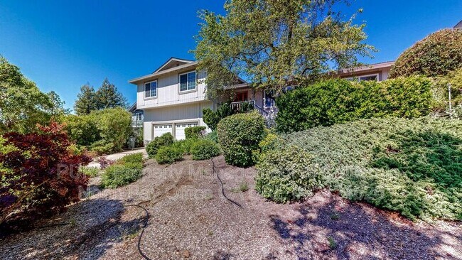 Foto del edificio - 1709 Casita Ct