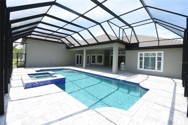 Building Photo - 217 Willow Oak Way