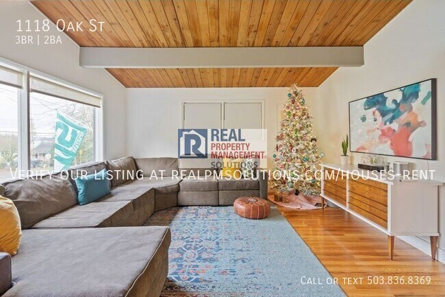Foto del edificio - 1118 Oak St