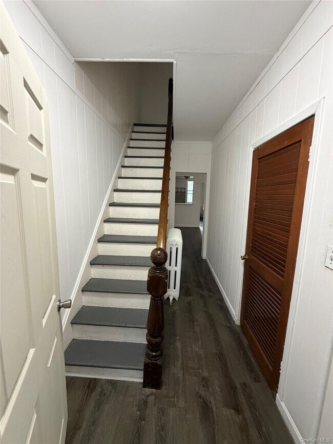 Foto del edificio - 4529 Carpenter Ave