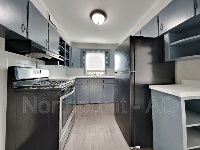 Building Photo - 5128 Rinker Rd