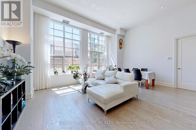 Building Photo - 20 Fred Varley Dr