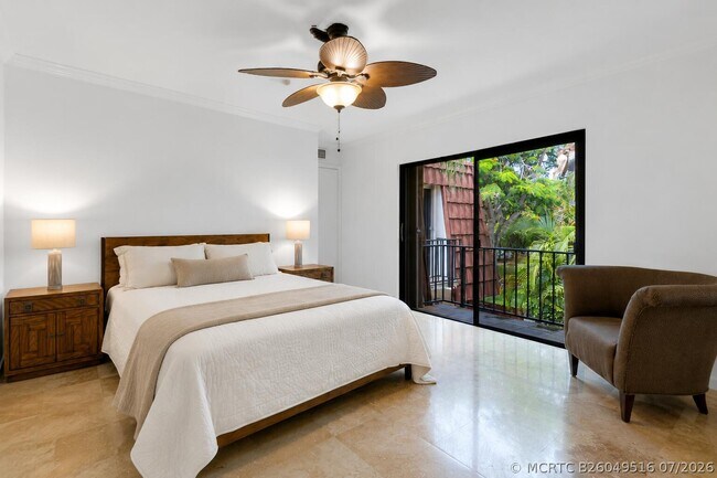 Foto del edificio - 1840 San Juan Dr
