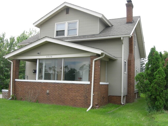 Building Photo - 4928 N 2nd St