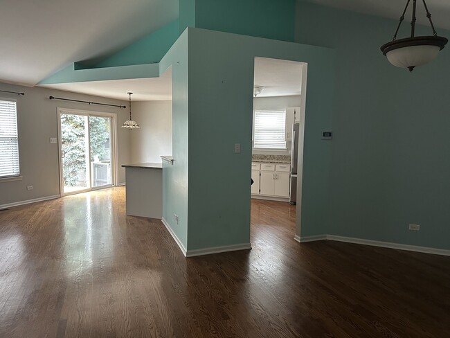 Foto del edificio - 1211 Bluejay Ln