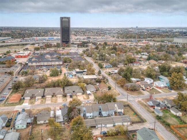 Foto del edificio - 1602 NW 46th St