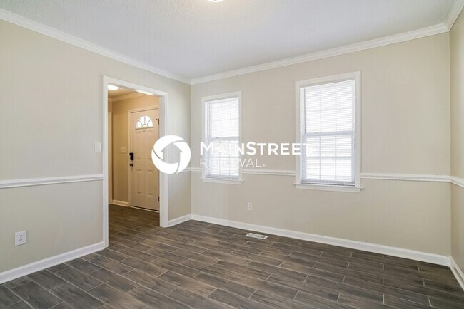 Building Photo - 3 Bedroom Pet-Friendly Home in Clayton, NC with Main Street Renewal