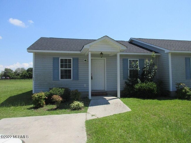 Building Photo - 117 Simmental Ln