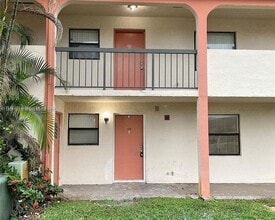 Building Photo - 861 NE 209th Terrace