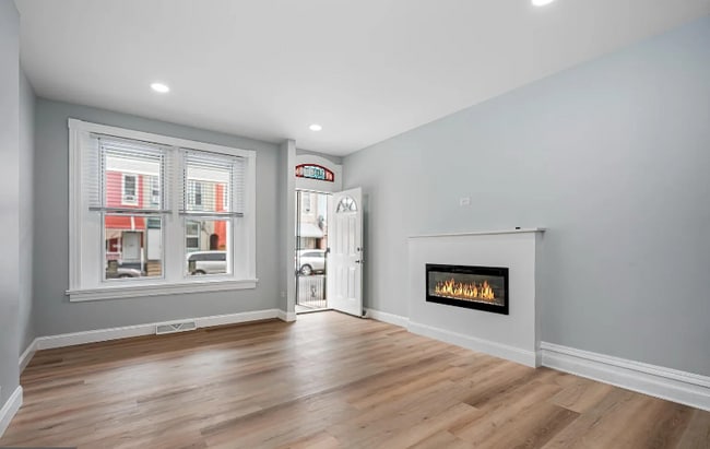 Photo - 1058 N 10th St Townhome