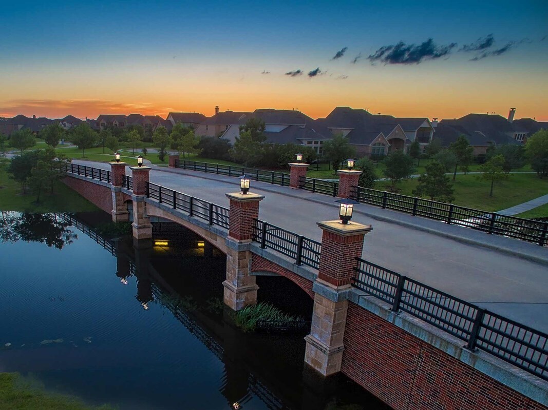 Foto principal - 16111 Northern Cardinal Ln