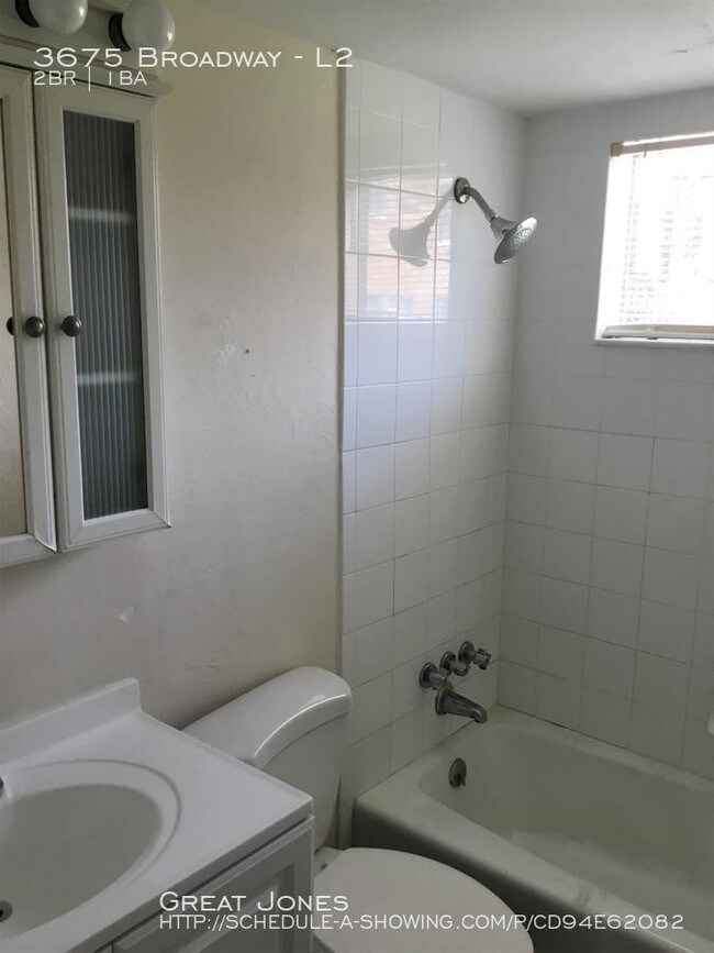 Building Photo - JUST REDUCED!!!  AWESOME 1ST FLOOR CONDO!