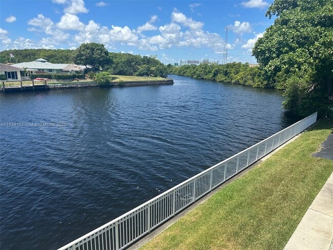 Foto del edificio - 1152 NW 30th Ct